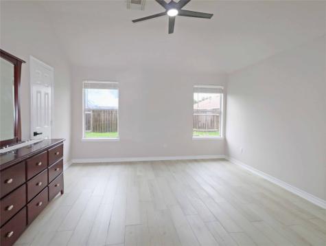 749 Grassy Knoll Lane La Marque TX 77568