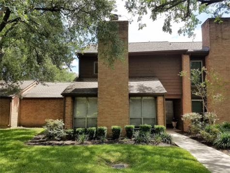 2311 Broadlawn Drive Houston TX 77058