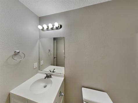 1043 Somercotes Lane Channelview TX 77530