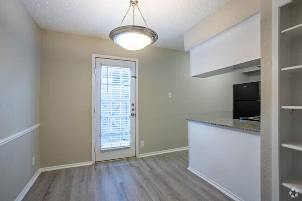 6505 Westheimer Road 354 Houston TX 77057