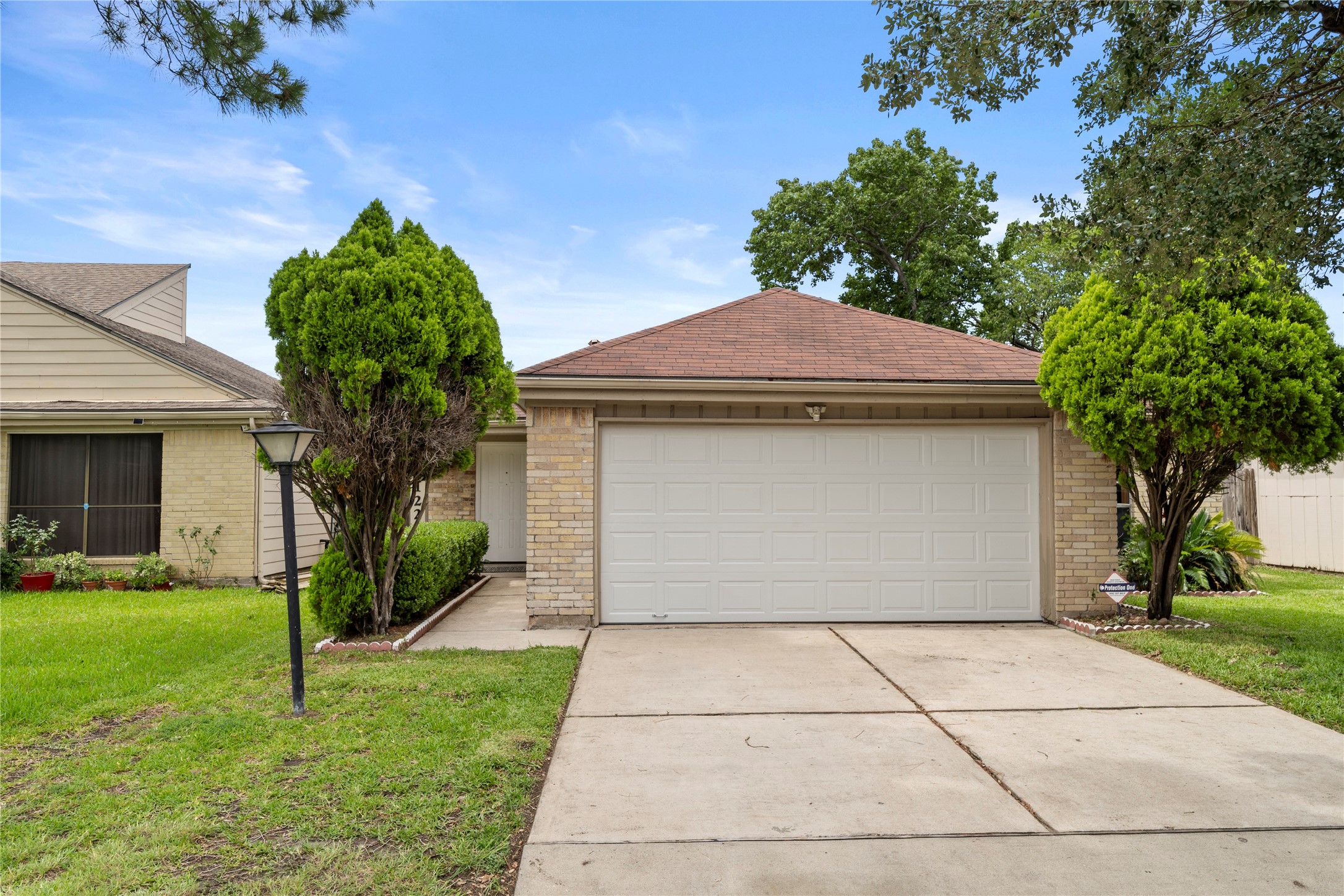 11122 High Star Drive Houston TX 77072