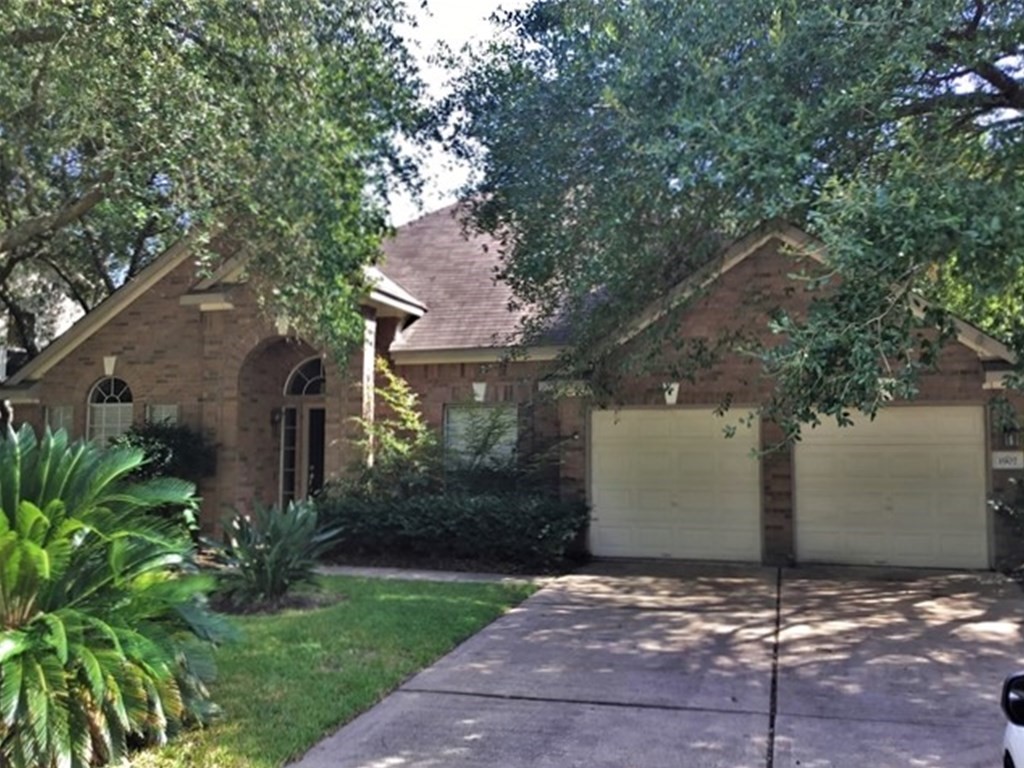 1907 W Welsford Drive Spring TX 77386