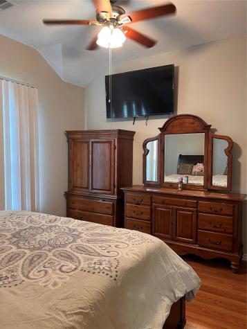 995 Road 5003 Cleveland TX 77327
