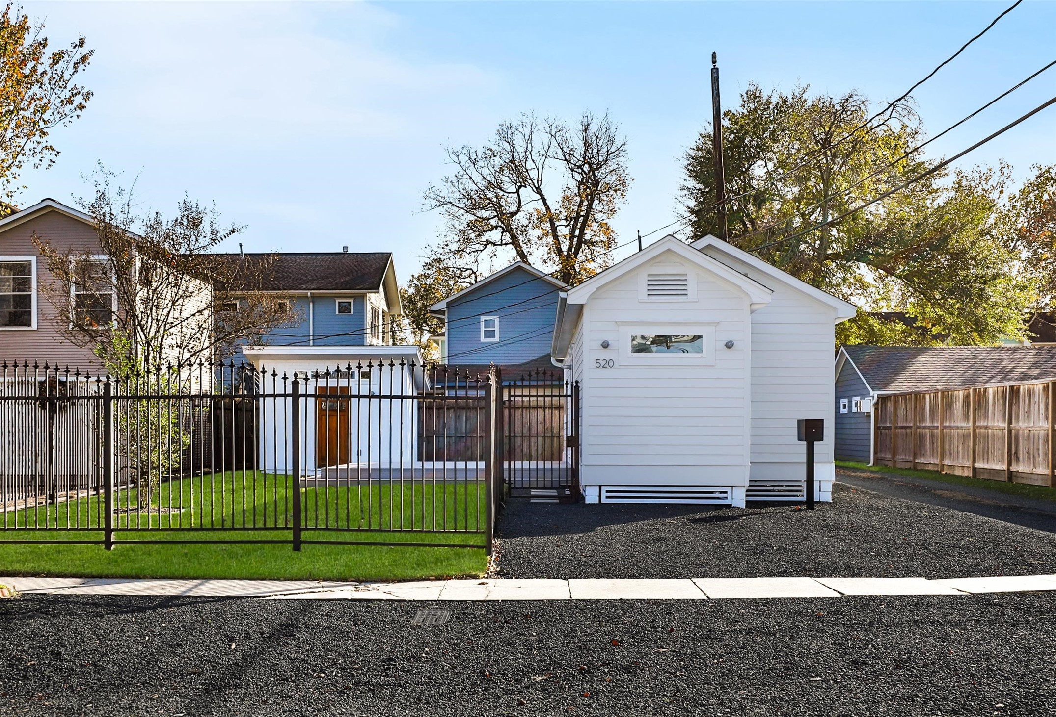 520 W 15th Street Houston TX 77008