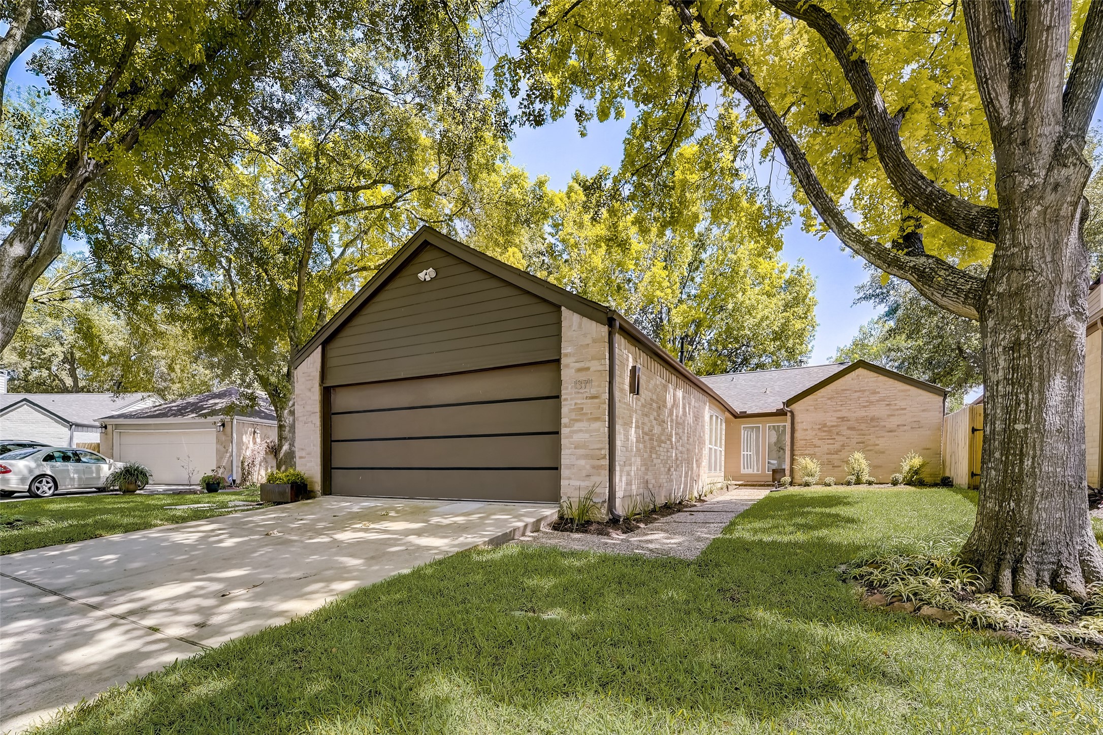 1371 Beaujolais Lane Houston TX 77077