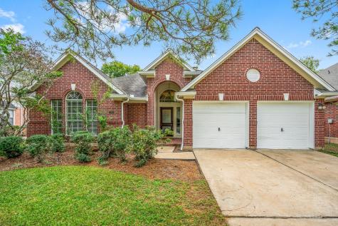 702 Knoll Forest Drive Sugar Land TX 77479