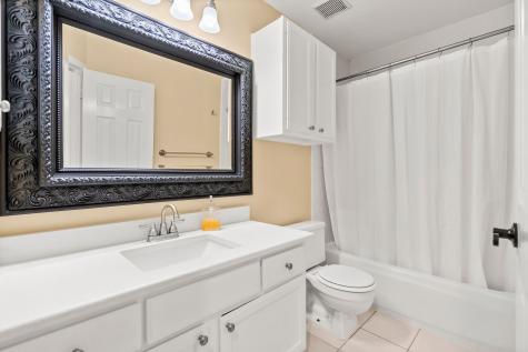 702 Knoll Forest Drive Sugar Land TX 77479