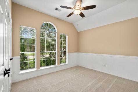 702 Knoll Forest Drive Sugar Land TX 77479