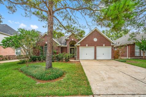 702 Knoll Forest Drive Sugar Land TX 77479