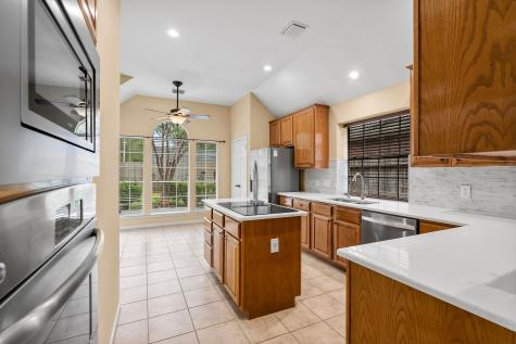 702 Knoll Forest Drive Sugar Land TX 77479