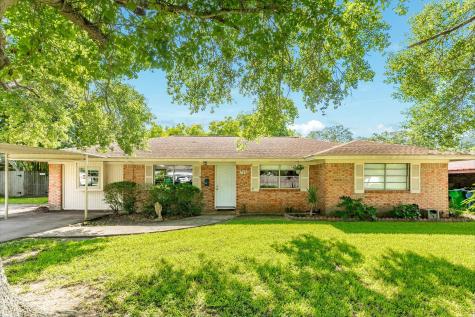 708 Western Avenue Angleton TX 77515