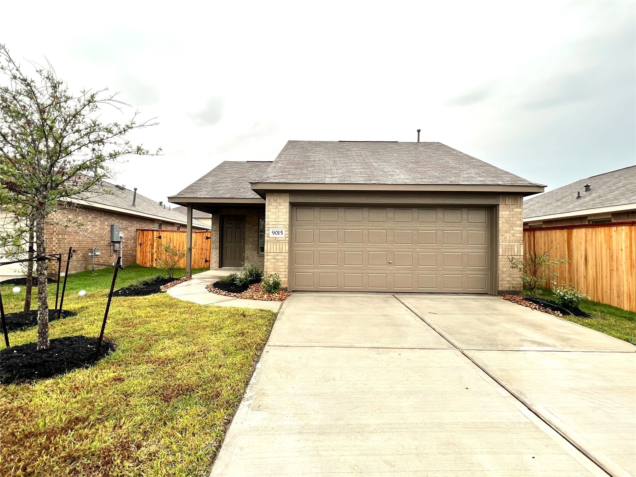 9015 Burnet Bay Court Baytown TX 77521