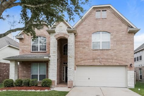 2531 Crystal Shore Drive Rosharon TX 77583