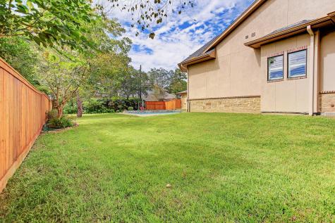 325 Bunker Hill Road Houston TX 77024