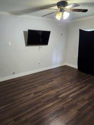 4126 Beran Drive Houston TX 77045