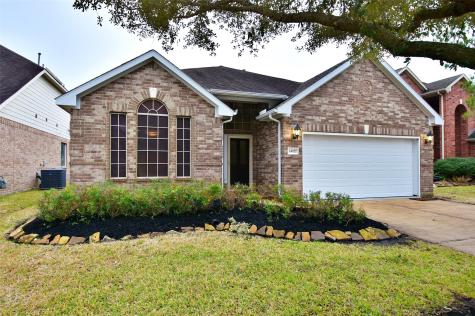 24927 Lakecrest Manor Drive Katy TX 77493