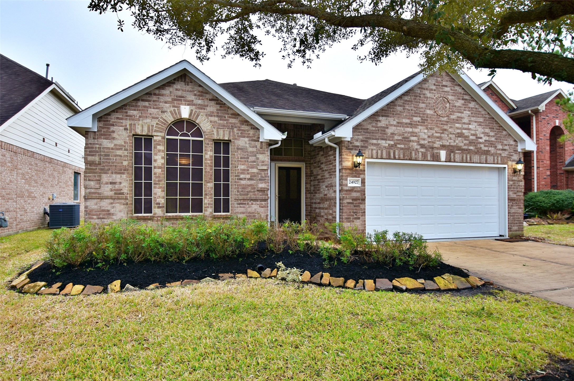 24927 Lakecrest Manor Drive Katy TX 77493