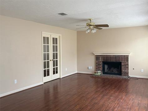 13818 Marbledale Court Houston TX 77059
