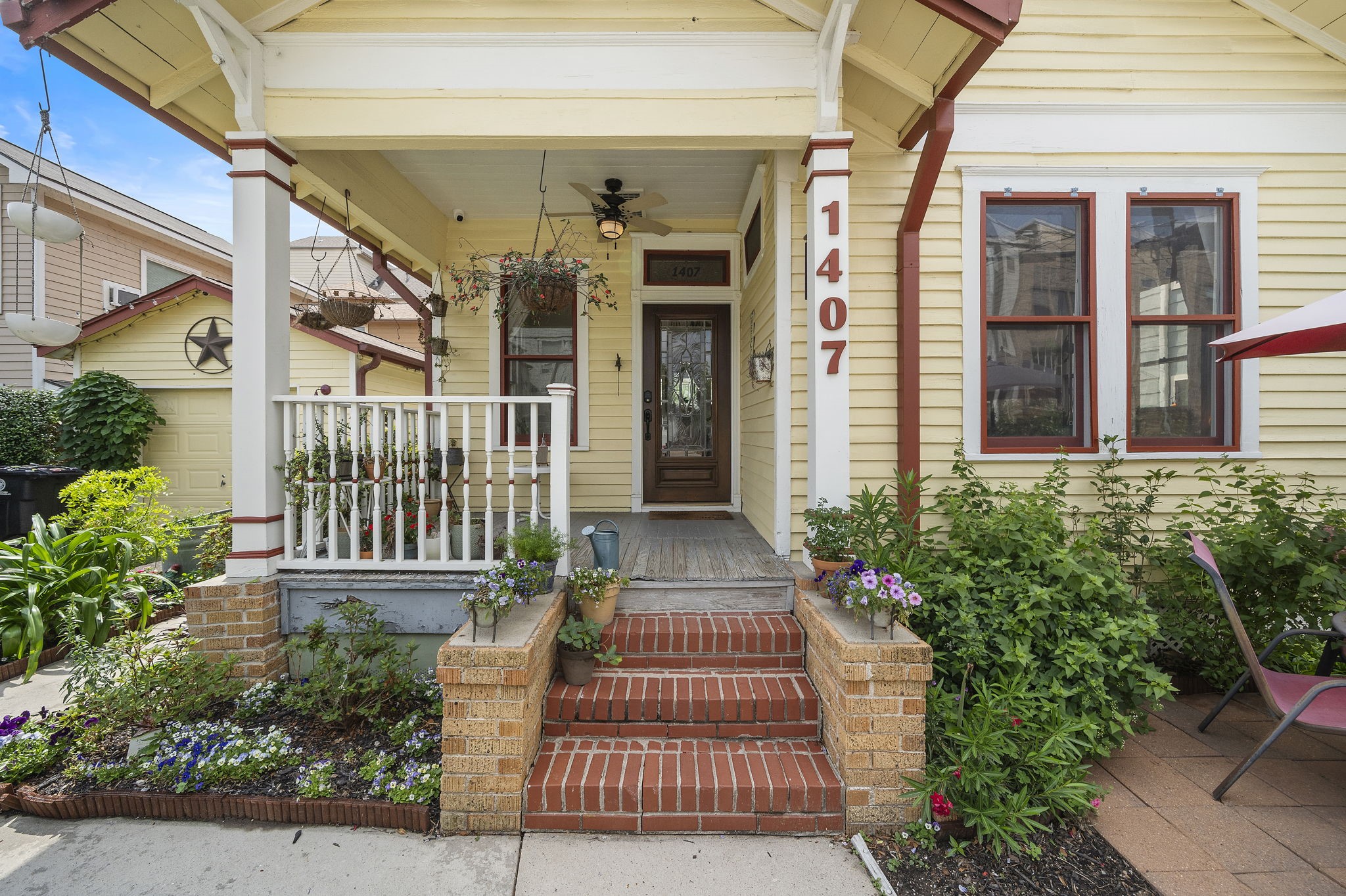 1407 Holly Street Houston TX 77007