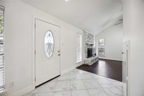 13895 Hollowgreen Drive Houston TX 77082