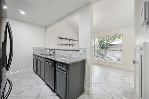 13895 Hollowgreen Drive Houston TX 77082
