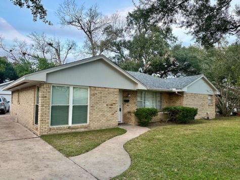 9914 Larston Street Houston TX 77055