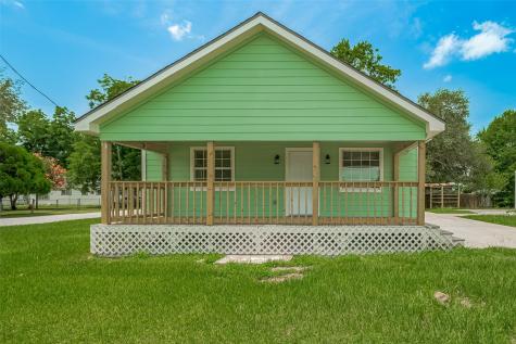 8414 Main Street Needville TX 77461