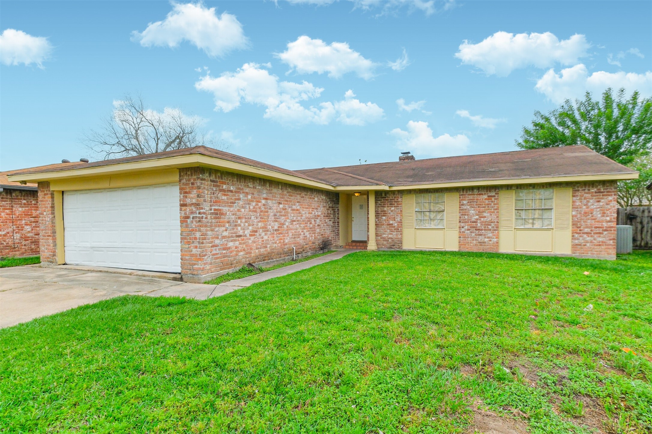 10007 Towne Brook Lane Sugar Land TX 77498
