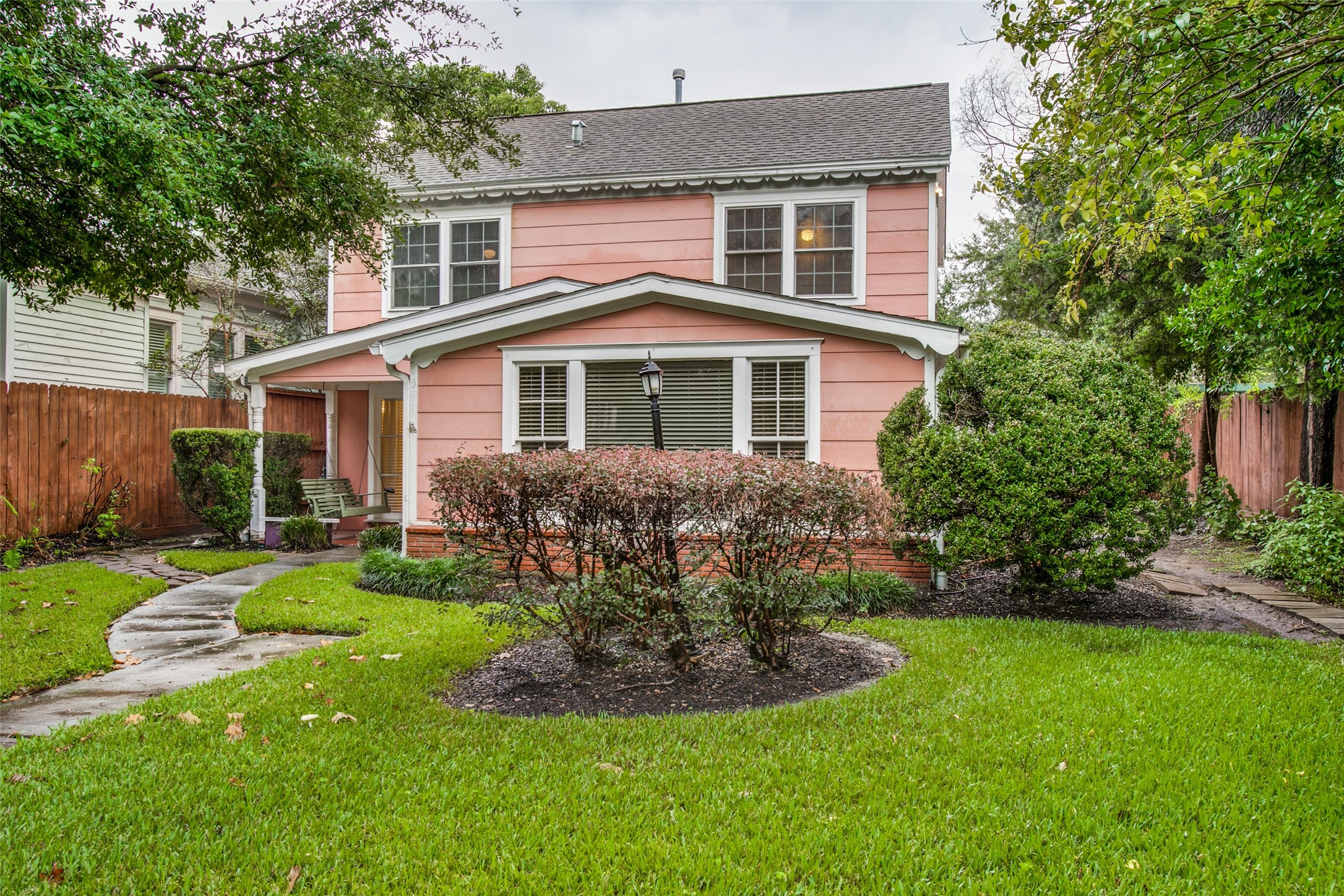 1541 Rutland Street Houston TX 77008