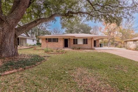 1906 Avenue Q Huntsville TX 77340