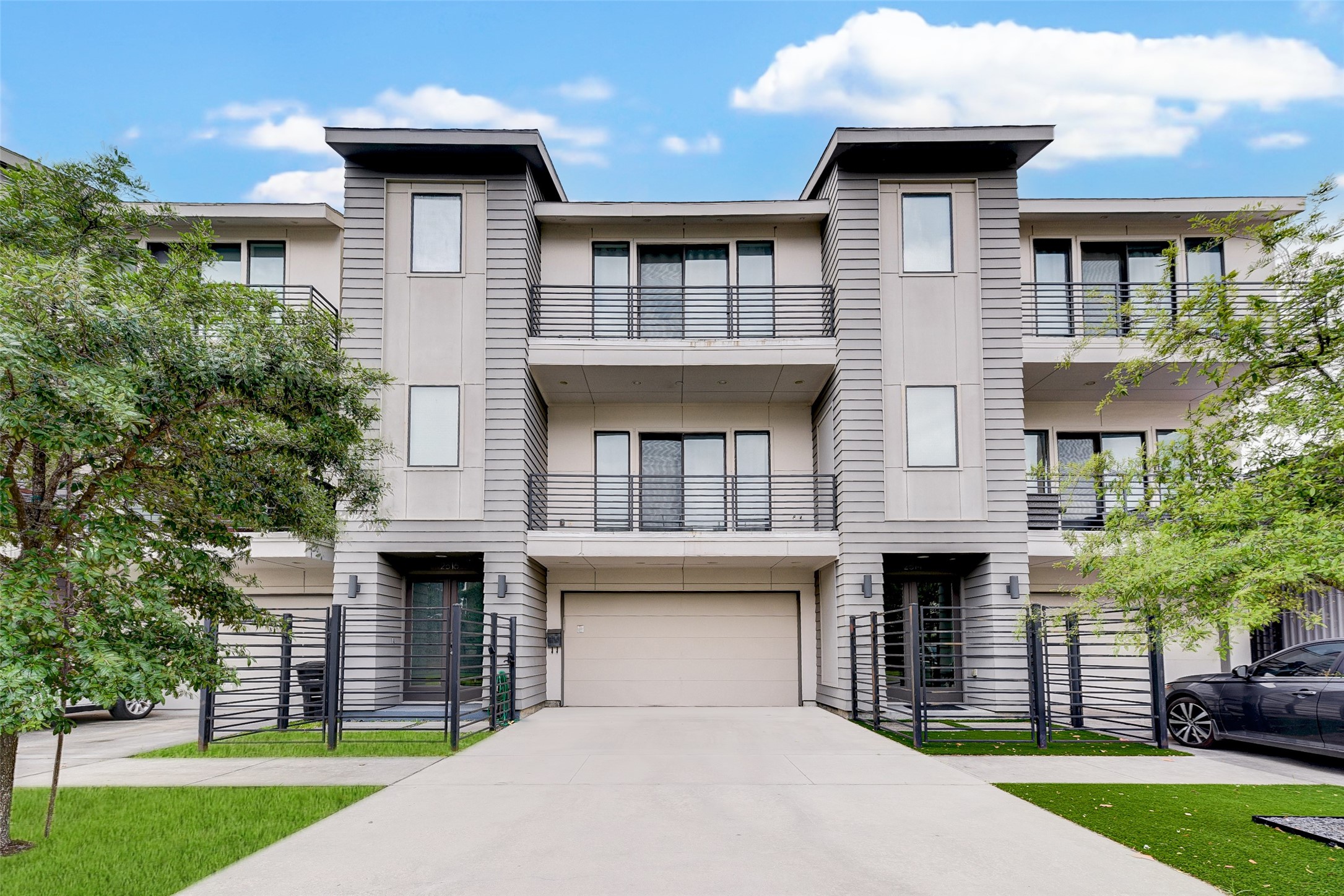 2516 Pease Street Houston TX 77003