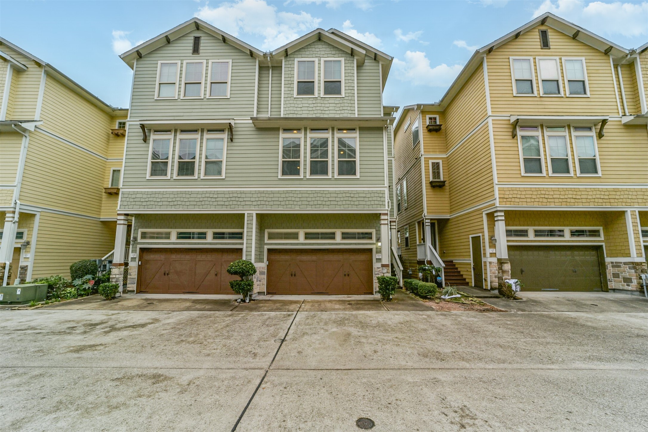 1233 Hobbs Reach Lane Houston TX 77008