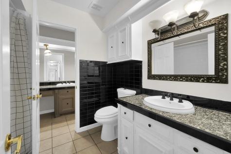 5623 Foresthaven Drive Houston TX 77066