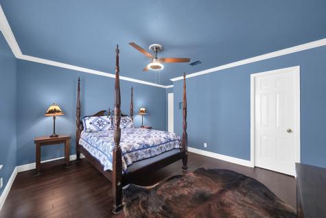 5623 Foresthaven Drive Houston TX 77066