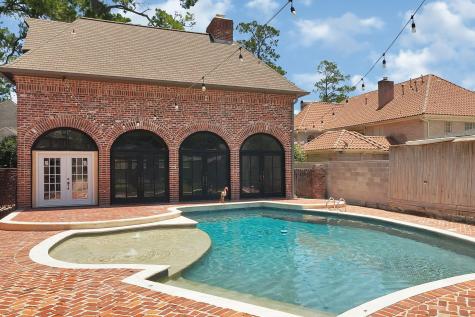 5623 Foresthaven Drive Houston TX 77066