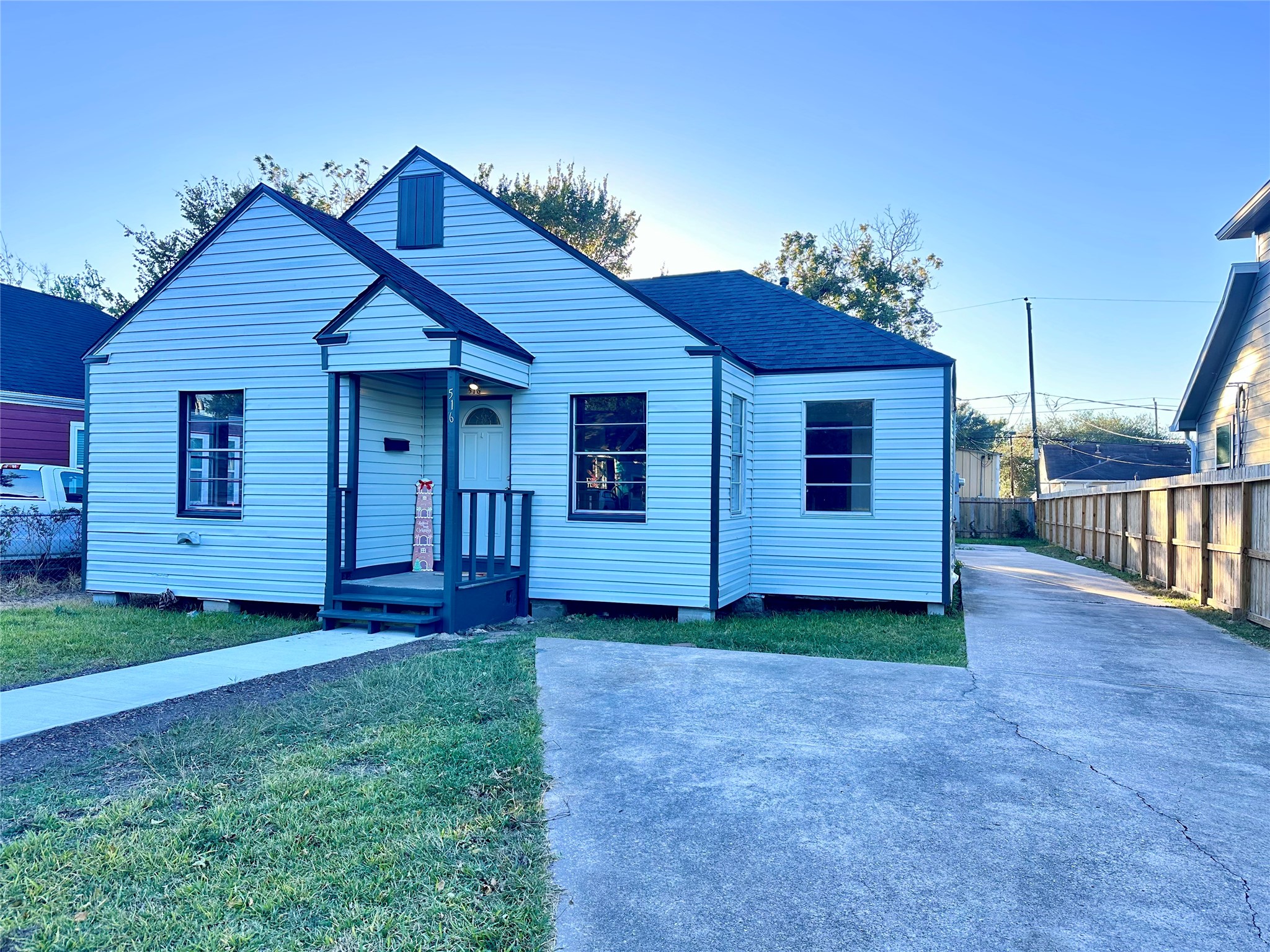 516 Munger Street Pasadena TX 77506