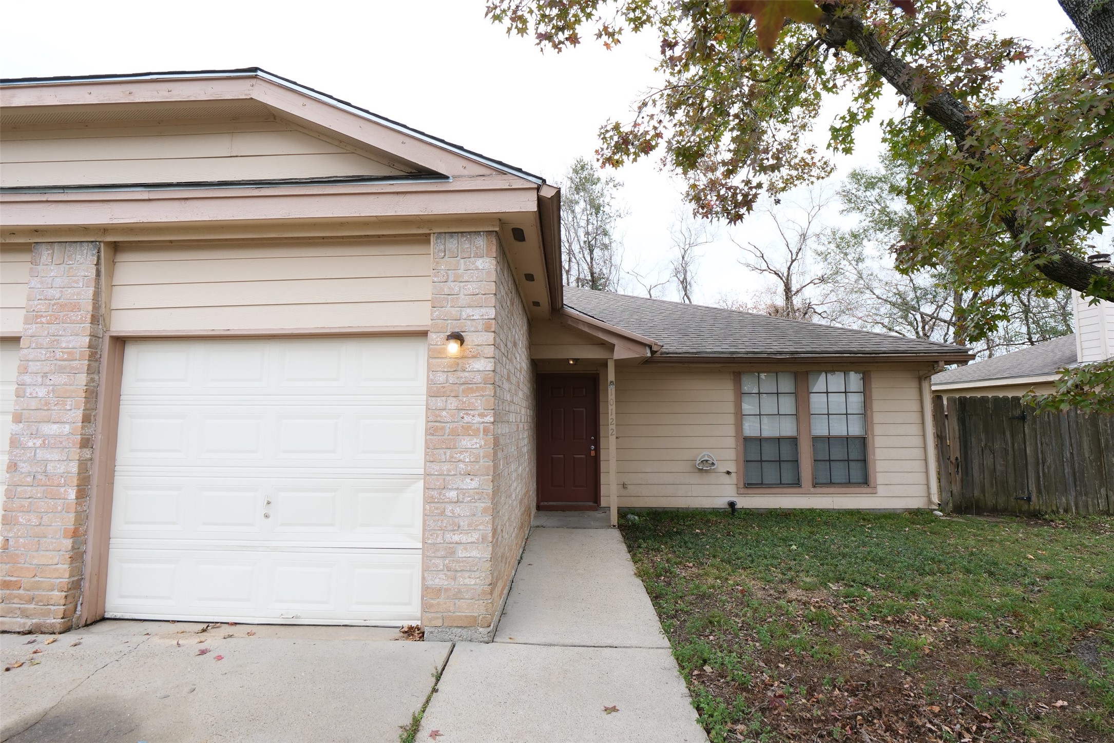 10122 Emerald Oaks Drive Houston TX 77070