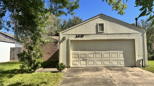 4427 Wildacres Drive Houston TX 77072