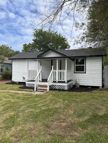 2622 28th Avenue N Texas City TX 77590