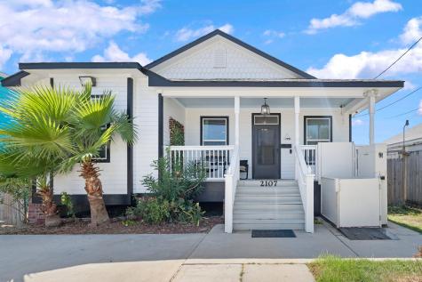 2107 54th Street Galveston TX 77551