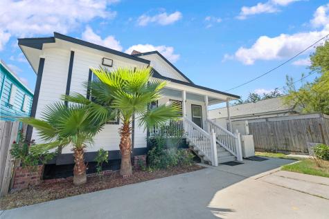 2107 54th Street Galveston TX 77551