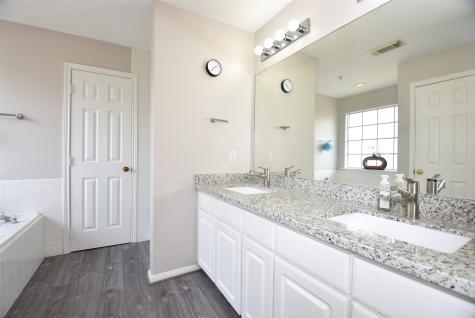 2710 Grants Lake Boulevard K5 Sugar Land TX 77479