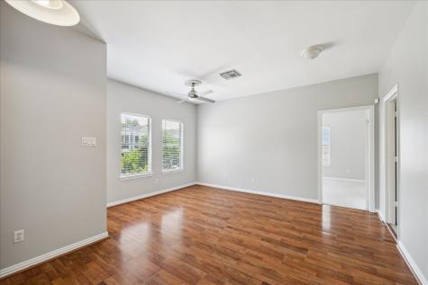 1149 Nicholson Street Houston TX 77008
