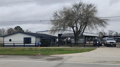 21006 Fm 2100 Road Crosby TX 77532