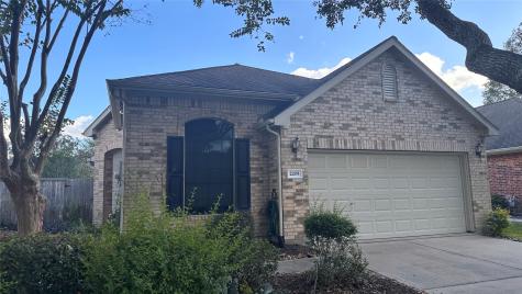 2205 W Marsala Drive Pearland TX 77581