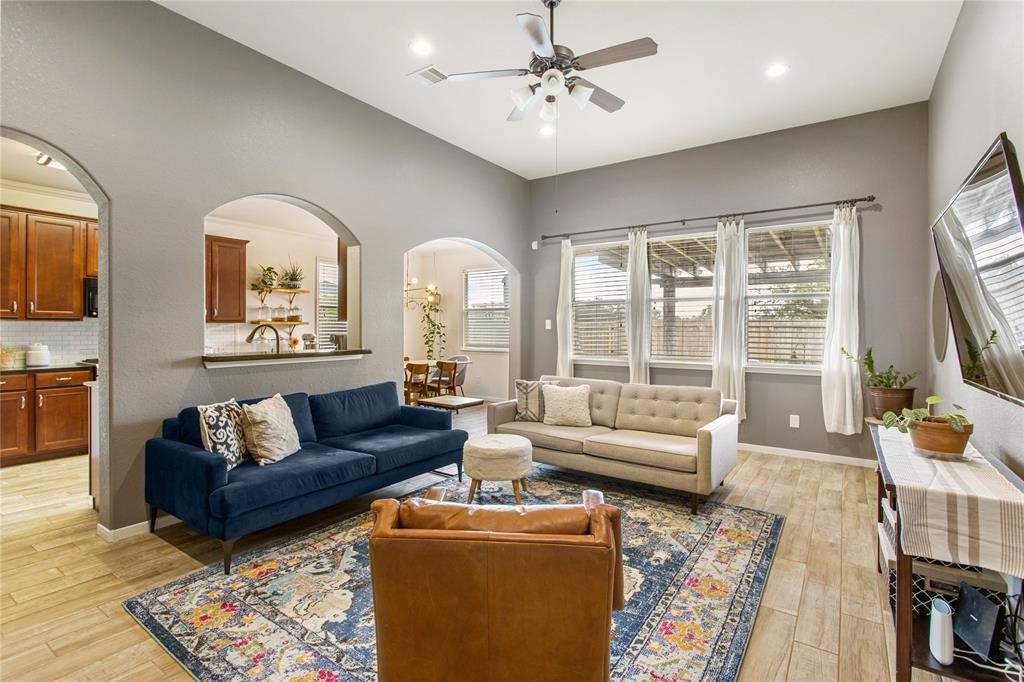637 Rocky Hollow Lane League City TX 77573