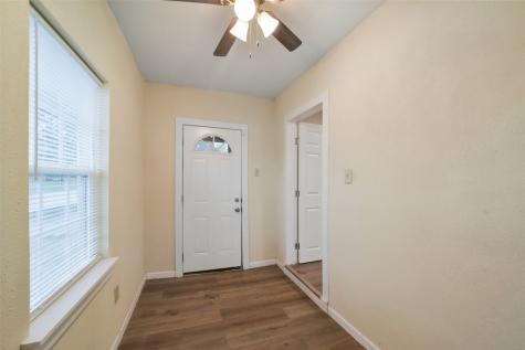 1425 Waco Street Houston TX 77020