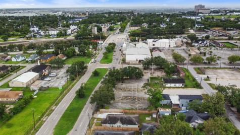 1425 Waco Street Houston TX 77020