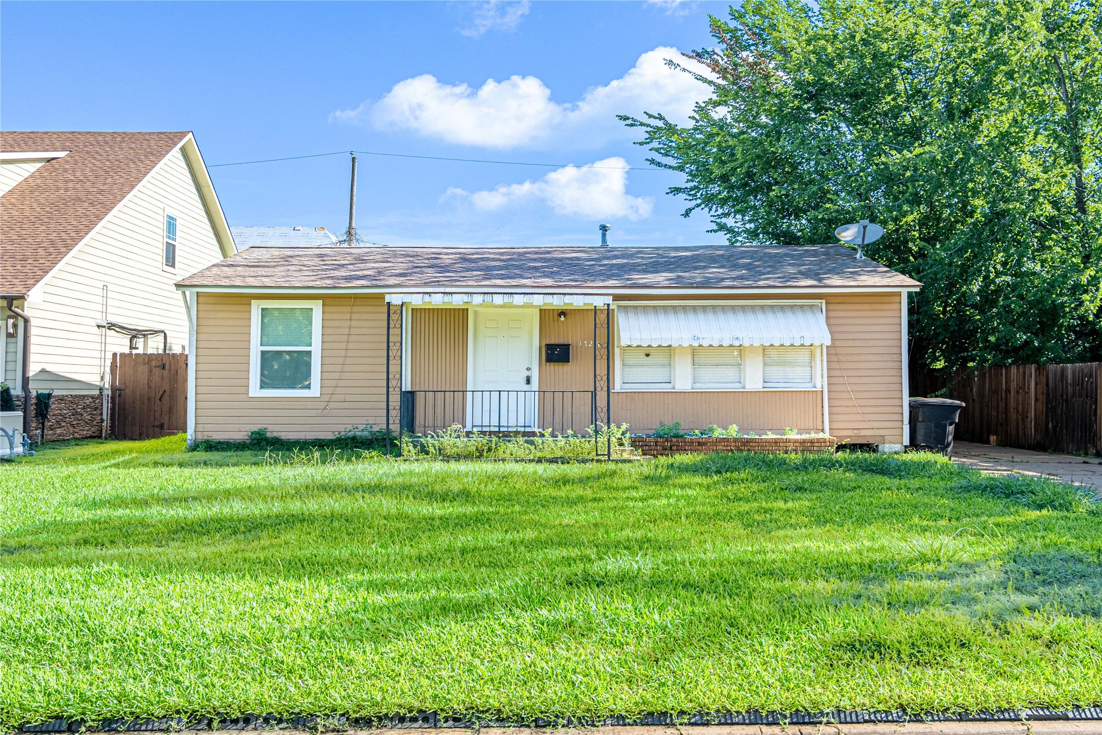1726 Du Barry Lane Houston TX 77018