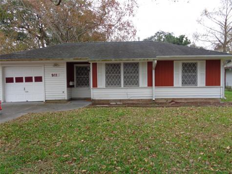 911 Magnolia Street Lake Jackson TX 77566